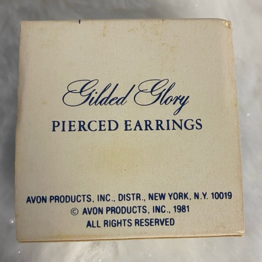 Avon Vintage Gilded Glory Flower 1980's Pierced Earrings - Picture 4 of 4